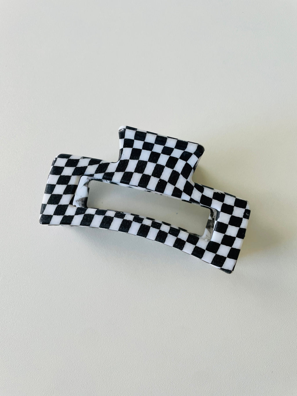 Checkered Black and White Claw Clip